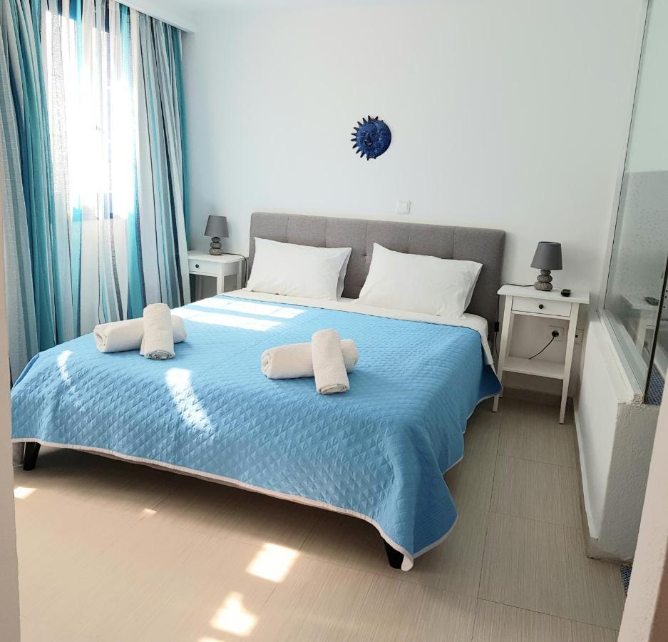 White & Blue Apartment Perivolos  Luaran gambar